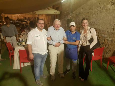 Pizzeria a Palermo: tra i clienti c'è Rockefeller